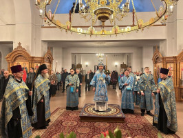 Праздничное богослужение накануне Сретения Господня