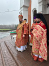 10-Благодатный огонь встретили православные христиане Восточного Казахстана