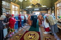 4-В праздник великомученицы Ирины и преподобного Иакова Железноборовского архиепископ Усть-Каменогорский и Семипалатинский Амфилохий сослужил митрополиту Александру за Литургией в Богородице-Рождественском храме микрорайона Акжар