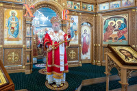 12-В праздник великомученицы Ирины и преподобного Иакова Железноборовского архиепископ Усть-Каменогорский и Семипалатинский Амфилохий сослужил митрополиту Александру за Литургией в Богородице-Рождественском храме микрорайона Акжар
