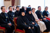 4-Управляющий Усть-Каменогорской и Семипалатинской епархии принял участие в пасхальной встрече митрополита Александра с администрацией и студентами Алма-Атинской духовной семинарии