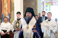 5-В канун праздника Вознесения Господня Управляющий Усть-Каменогорской и Семипалатинской епархии сослужил Главе Митрополичьего округа за Всенощным бдением в Вознесенском соборе Алма-Аты