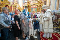 15-В канун праздника Вознесения Господня Управляющий Усть-Каменогорской и Семипалатинской епархии сослужил Главе Митрополичьего округа за Всенощным бдением в Вознесенском соборе Алма-Аты