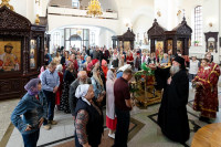 23-Отдание праздника святой Пасхи. Архиепископ Усть-Каменогорский и Семипалатинский Амфилохий сослужил митрополиту Александру за Литургией в Христорождественском соборе Алма-Аты