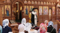 45-В третье воскресение после праздника Святой Троицы архиепископ Амфилохий совершил Божественную Литургию в главном храме епархии 