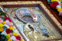 28-В праздник святителя Николая, архиепископа Мирликийского, управляющий Усть-Каменогорской и Семипалатинской епархии сослужил митрополиту Александру за Литургией в Никольском соборе Алма-Аты