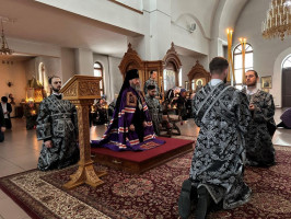 Великопостное богослужение с чтением первой части Великого покаянного канона преподобного Андрея Критского