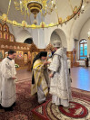 4-В Неделю 7-ю после Пасхи Христовой архиепископ Амфилохий совершил Божественную Литургию в Андреевском кафедральном соборе