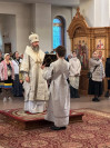 6-В Неделю 7-ю после Пасхи Христовой архиепископ Амфилохий совершил Божественную Литургию в Андреевском кафедральном соборе