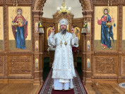 27-В Неделю 7-ю после Пасхи Христовой архиепископ Амфилохий совершил Божественную Литургию в Андреевском кафедральном соборе