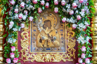 51-В праздник Феодоровской иконы Божией Матери архиепископ Усть-Каменогорский и Семипалатинский Амфилохий сослужил Главе Митрополичьего округа за Божественной Литургией в главном храме Южной столицы