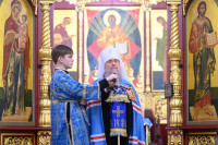 55-В праздник Феодоровской иконы Божией Матери архиепископ Усть-Каменогорский и Семипалатинский Амфилохий сослужил Главе Митрополичьего округа за Божественной Литургией в главном храме Южной столицы