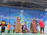 4-Народные гуляния на площади Усть-Каменогорска