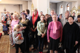 5-Встреча епископа Амфилохия с представителями власти, прибывшими в Андреевский кафедральный собор поздравить с днем Святой Пасхи