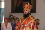 10-Архиерейское богослужение в пятницу Светлой седмицы  в Зиновьевском храме района Новая Согра