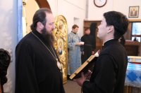 2-«Днесь Боговместимый храм, Богородица, в храм Господень приводится»
