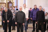 18-«Днесь Боговместимый храм, Богородица, в храм Господень приводится»