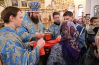 29-«Днесь Боговместимый храм, Богородица, в храм Господень приводится»