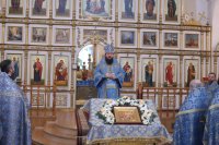 34-«Днесь Боговместимый храм, Богородица, в храм Господень приводится»