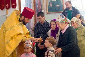 Православный приход Казанской иконы Божией Матери в пос.Усть-Таловка отметил 15-летие со дня основания