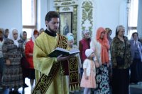 3-В день памяти святых первоверховных апостолов Петра и Павла Епископ Амфилохий совершил Божественную литургию в Андреевском кафедральном соборе
