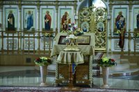 4-В день памяти святых первоверховных апостолов Петра и Павла Епископ Амфилохий совершил Божественную литургию в Андреевском кафедральном соборе