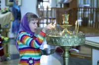 15-В день памяти святых первоверховных апостолов Петра и Павла Епископ Амфилохий совершил Божественную литургию в Андреевском кафедральном соборе