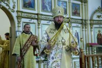17-В день памяти святых первоверховных апостолов Петра и Павла Епископ Амфилохий совершил Божественную литургию в Андреевском кафедральном соборе