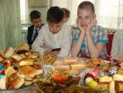 5-Пасхальный утренник в Воскресной школы  при Воскресенском соборе