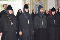 15-Делегация настоятельниц монастырей Русской Православной Церкви посетила святыни Алма-Атинской епархии 