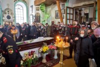 2-В Воскресенском кафедральном соборе Семипалатинска состоялось отпевание протоиерея Феодора Проскурина