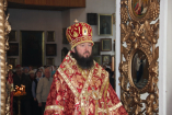 10-Епископ Амфилохий совершил в Неделю 2-ю по Пасхе, апостола Фомы, Божественную Литургию в Воскресенском соборе г.Семипалатинска