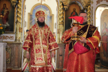 24-Епископ Амфилохий совершил в Неделю 2-ю по Пасхе, апостола Фомы, Божественную Литургию в Воскресенском соборе г.Семипалатинска