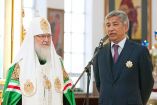 19-Предстоятель Русской Церкви совершил молебен новомученикам и исповедникам Казахстанским в Успенском кафедральном соборе г.Астаны