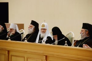 Епископ Усть-Каменогорский и Семипалатинский Амфилохий принял участие в торжественном акте, посвященном 70-летию Святейшего Патриарха Кирилла